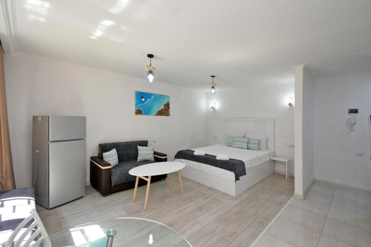 Cozy Apartment Near To The Metro H Kochar 19 Yerevan Exterior photo