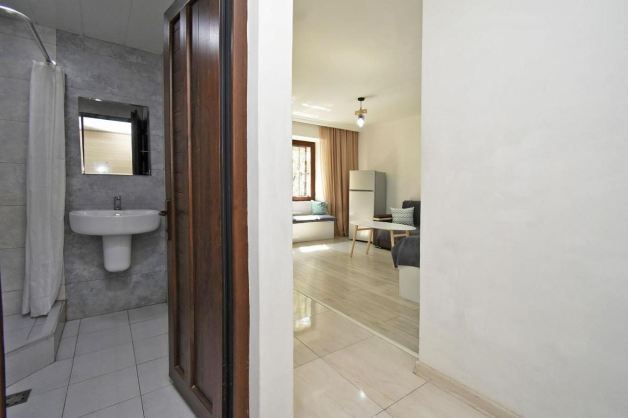 Cozy Apartment Near To The Metro H Kochar 19 Yerevan Exterior photo